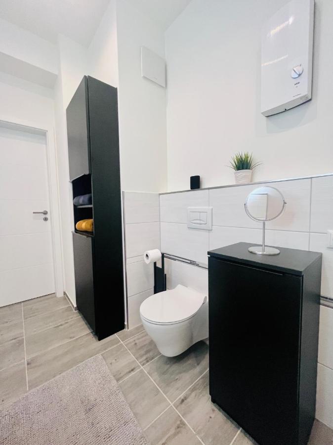 Harzfokus - Happynest - #Netflix#Parkplatz#Wlan Apartment แวร์นิกโกโรเดอ ภายนอก รูปภาพ